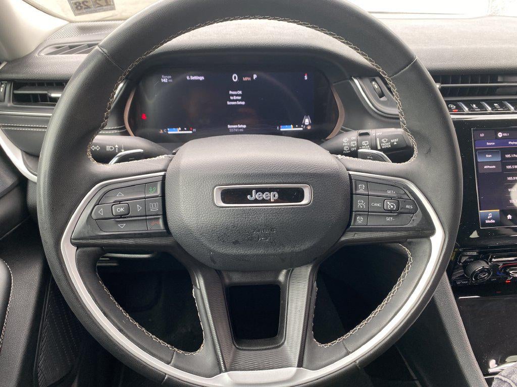 2023 Jeep Grand Cherokee L Laredo 4x2