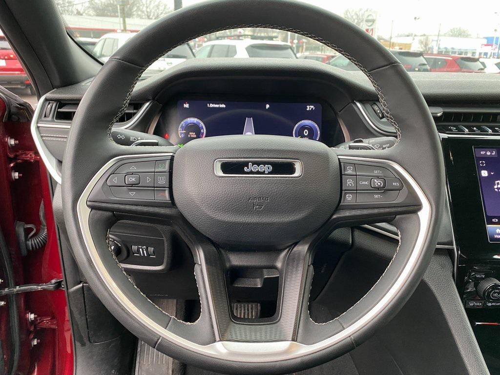 2023 Jeep Grand Cherokee L Altitude 4x2