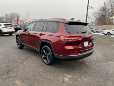 2023 Jeep Grand Cherokee L Altitude 4x2