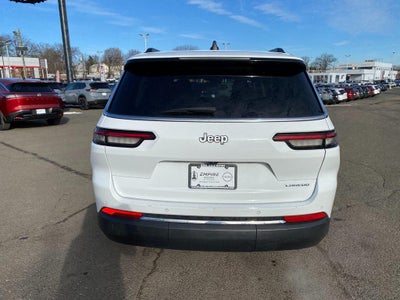 2023 Jeep Grand Cherokee L Laredo 4x2
