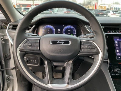 2023 Jeep Grand Cherokee L Laredo 4x2