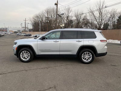 2023 Jeep Grand Cherokee L Laredo 4x2