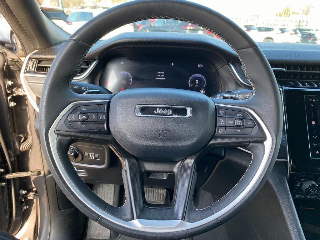 2023 Jeep Grand Cherokee L Altitude 4x2