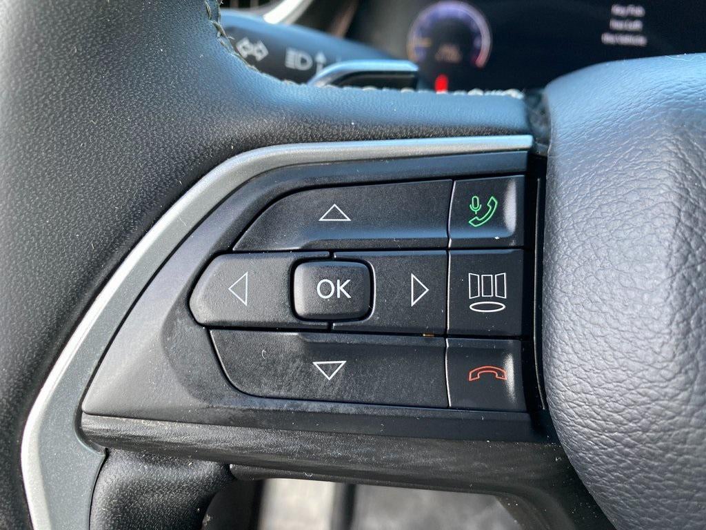 2023 Jeep Grand Cherokee L Altitude 4x2