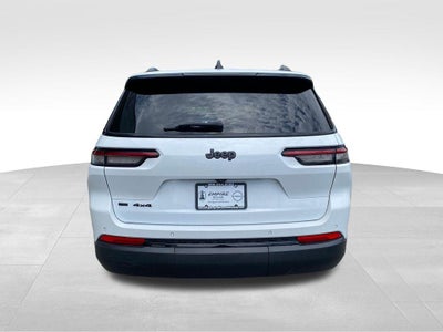 2022 Jeep Grand Cherokee L Altitude 4x4