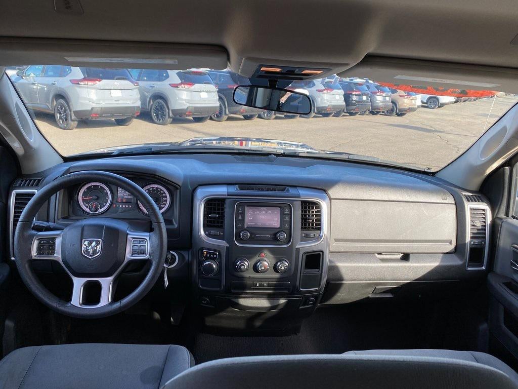 2024 RAM 1500 Classic SLT Quad Cab 4x2 64' Box