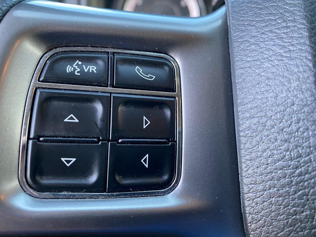 2024 RAM 1500 Classic SLT Quad Cab 4x2 64' Box