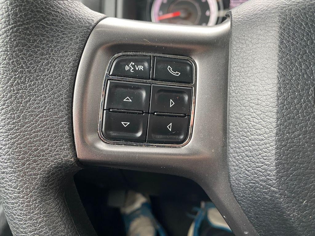 2024 RAM 1500 Classic SLT Quad Cab 4x2 64' Box