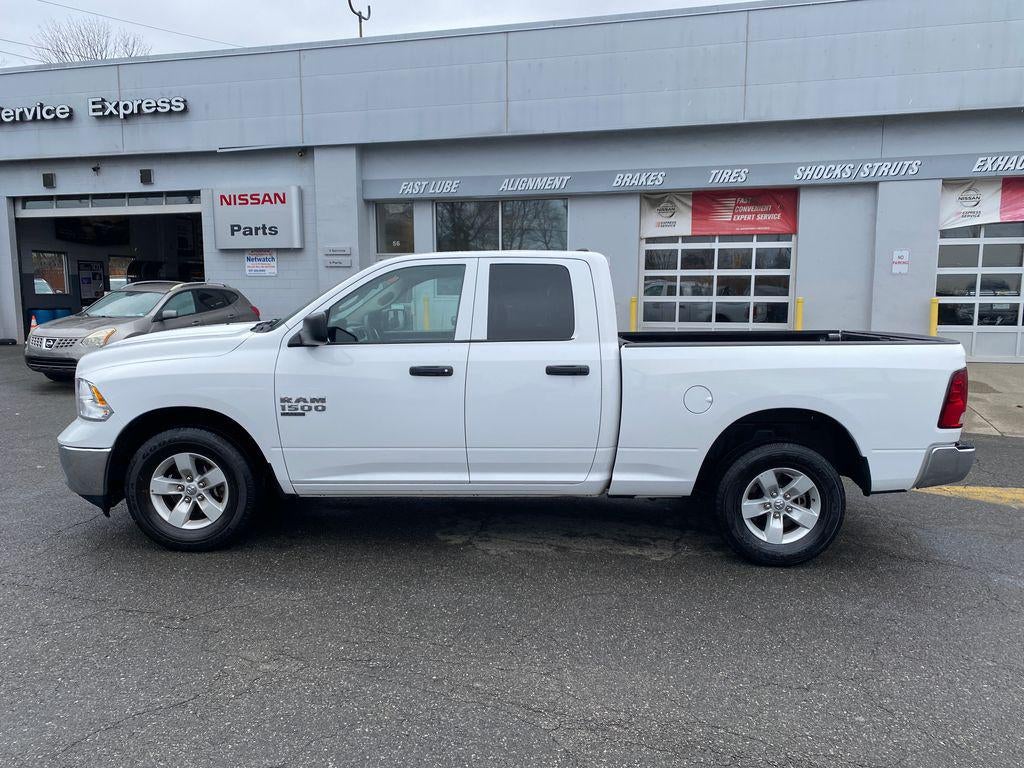 2024 RAM 1500 Classic SLT Quad Cab 4x2 64' Box