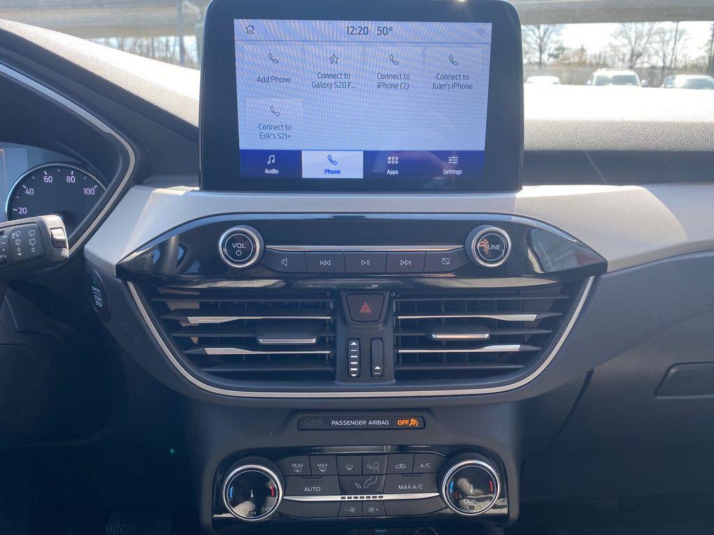 2022 Ford Escape SE Hybrid