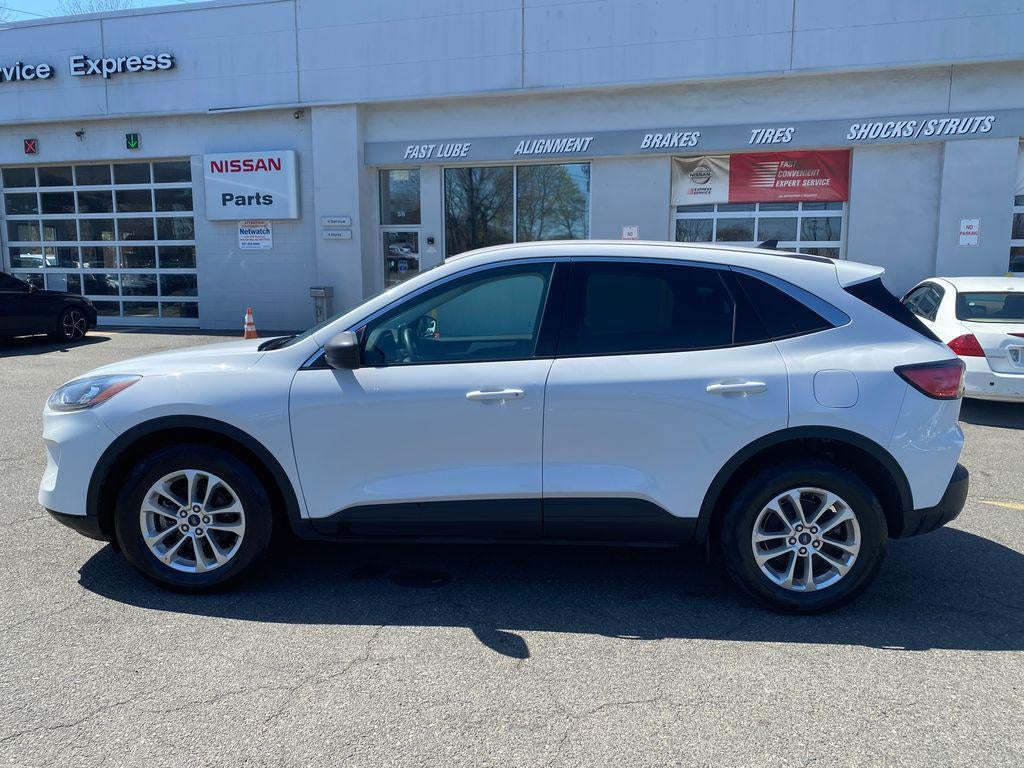 2022 Ford Escape SE Hybrid