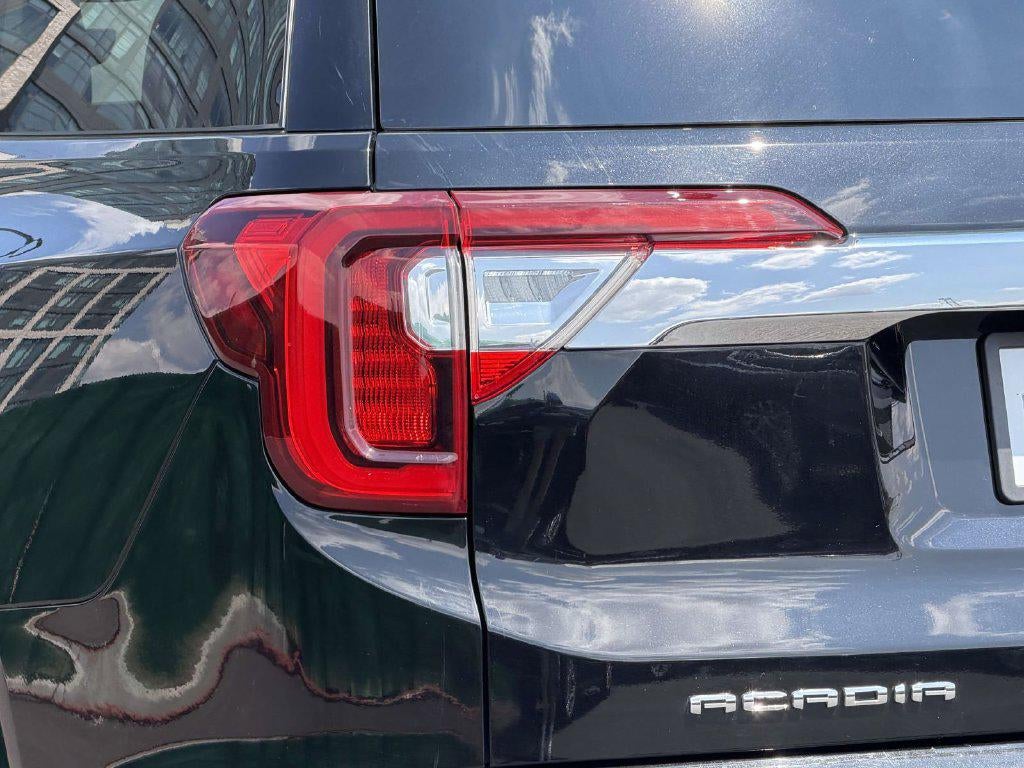 2022 GMC Acadia AWD Denali