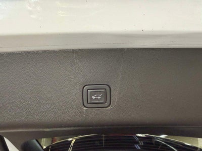 2023 Chevrolet Traverse AWD LT Cloth