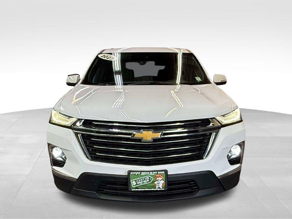 2023 Chevrolet Traverse AWD LT Cloth