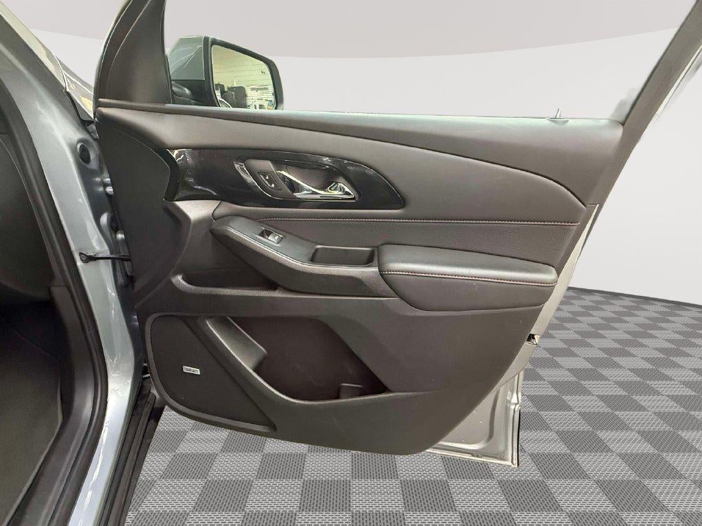 2023 Chevrolet Traverse AWD RS