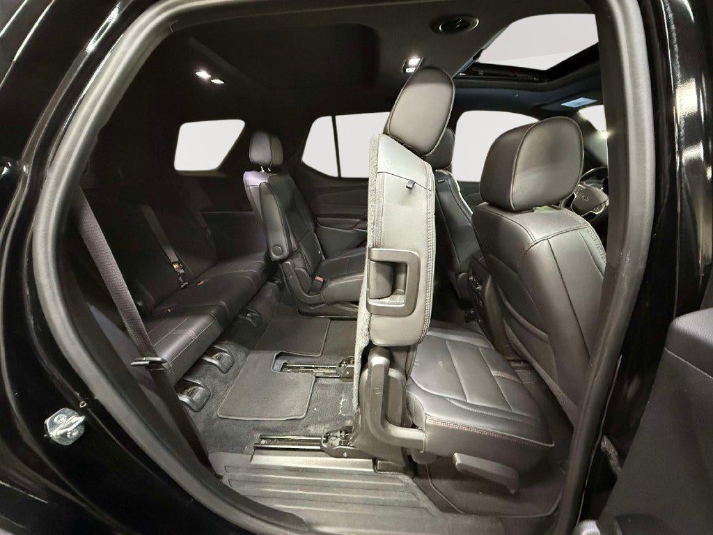 2023 Chevrolet Traverse AWD RS