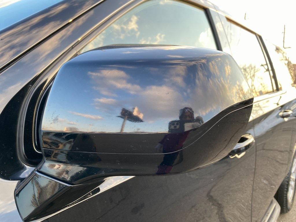 2024 Chevrolet Suburban 4WD LT