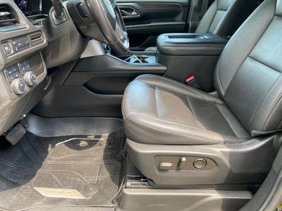 2022 Chevrolet Suburban 4WD LT