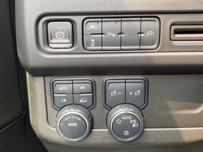 2022 Chevrolet Suburban 4WD LT