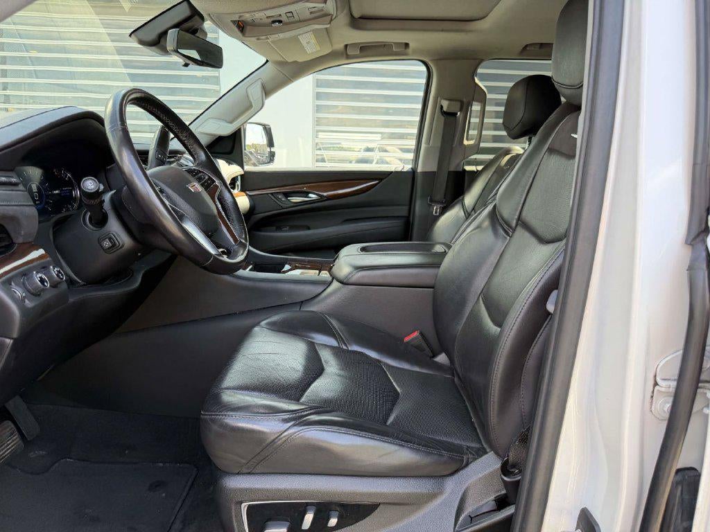 2020 Cadillac Escalade 4WD Luxury
