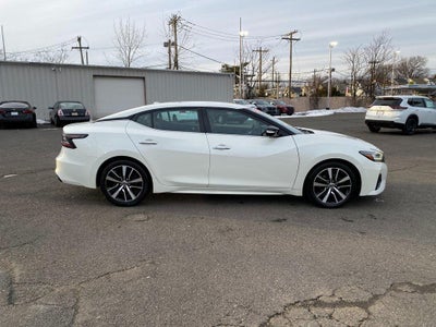 2021 Nissan Maxima SV Xtronic CVT