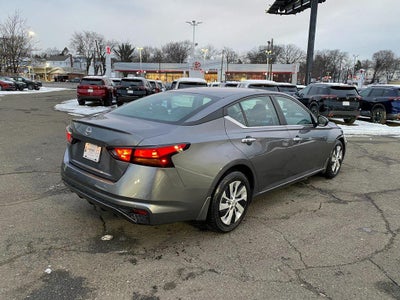 2024 Nissan Altima S FWD