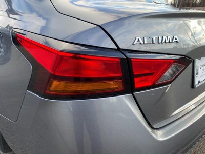 2022 Nissan Altima S FWD