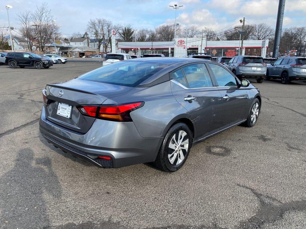 2022 Nissan Altima S FWD