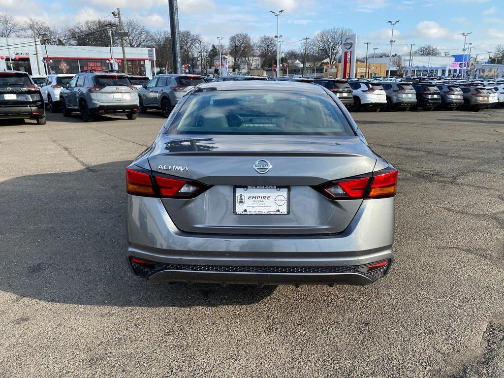 2022 Nissan Altima S FWD