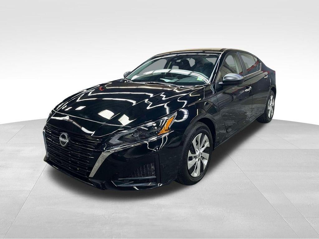 2025 Nissan Altima S FWD