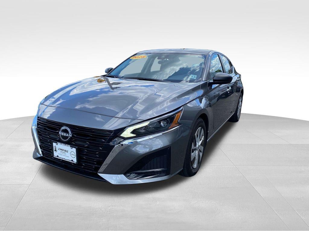 2025 Nissan Altima S FWD