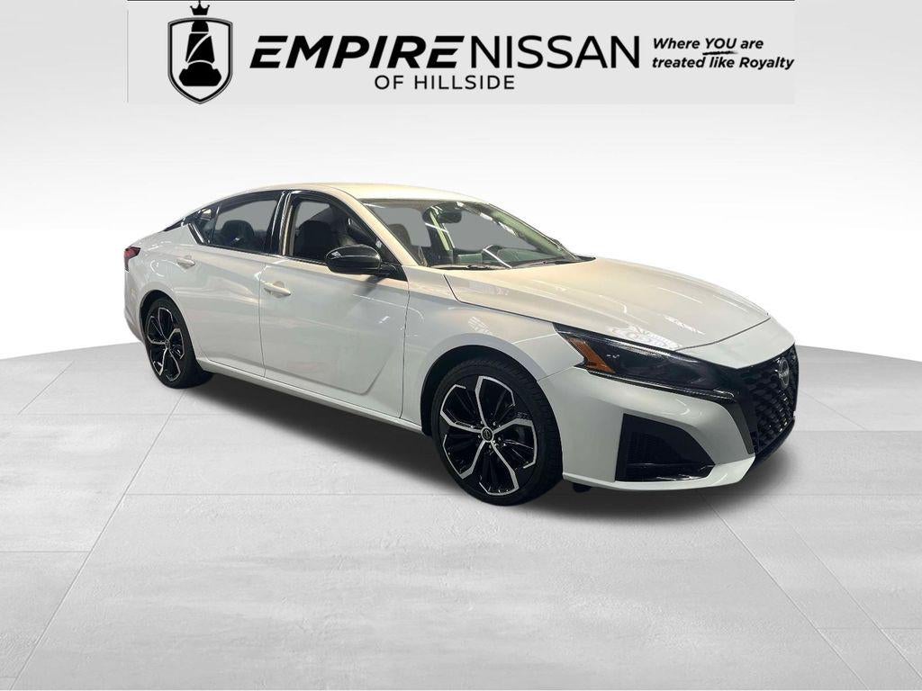 2024 Nissan Altima SR FWD