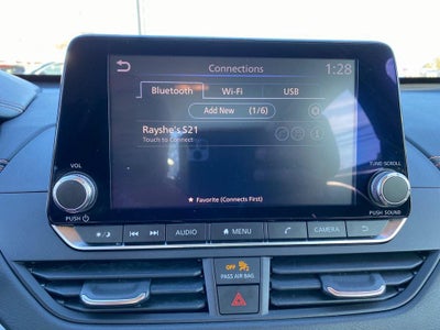 2022 Nissan Altima SR FWD