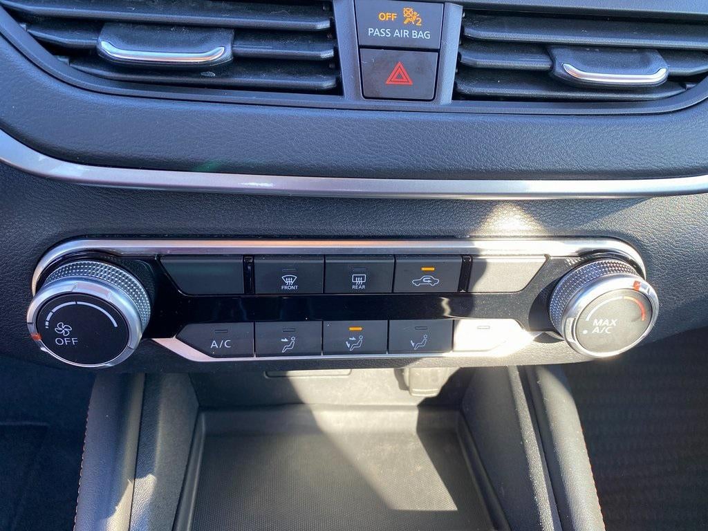 2022 Nissan Altima SR FWD