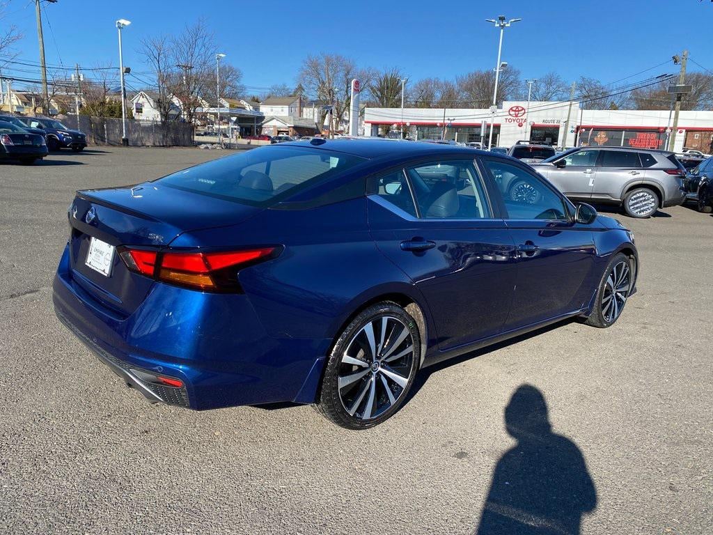 2022 Nissan Altima SR FWD