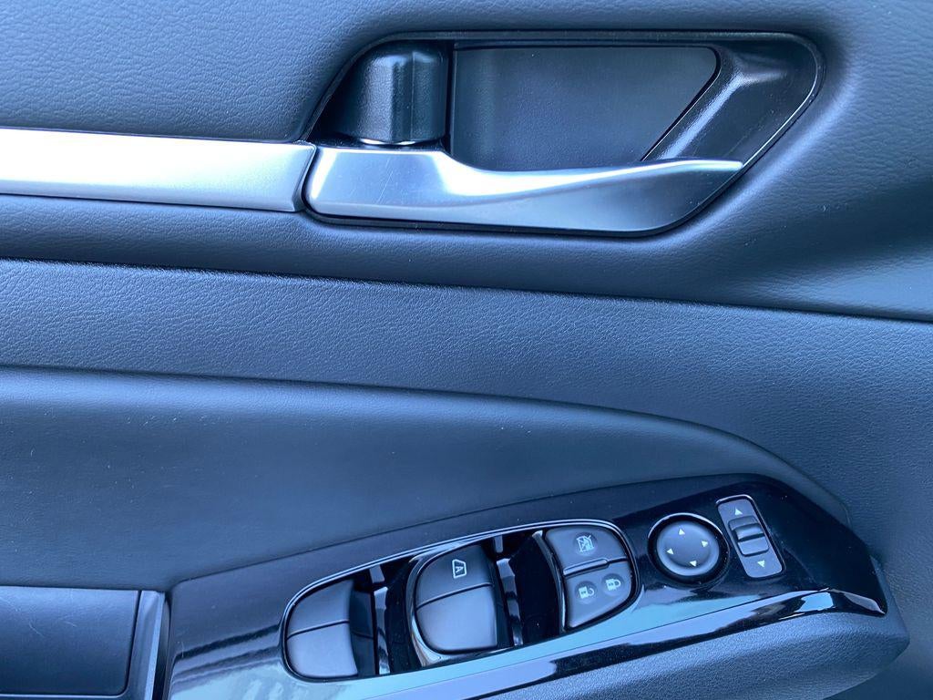 2025 Nissan Altima SR AWD