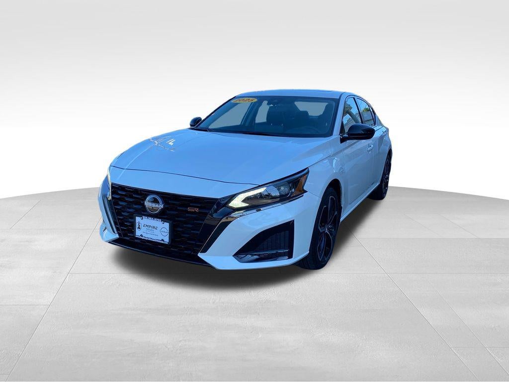 2025 Nissan Altima SR AWD