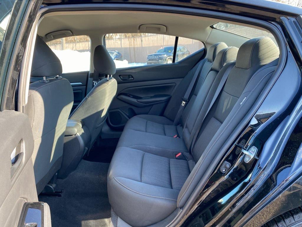 2023 Nissan Altima SV FWD