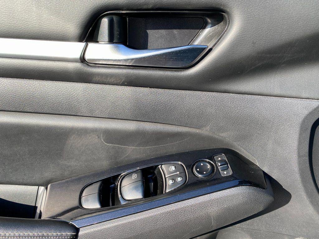 2023 Nissan Altima SV FWD