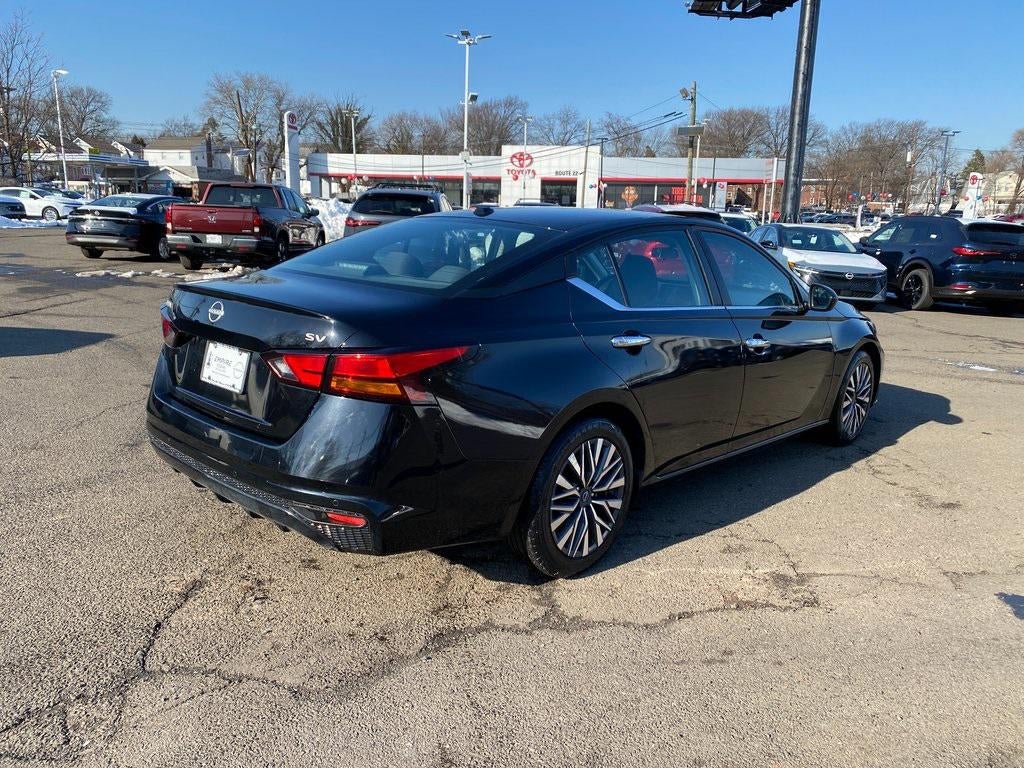 2023 Nissan Altima SV FWD