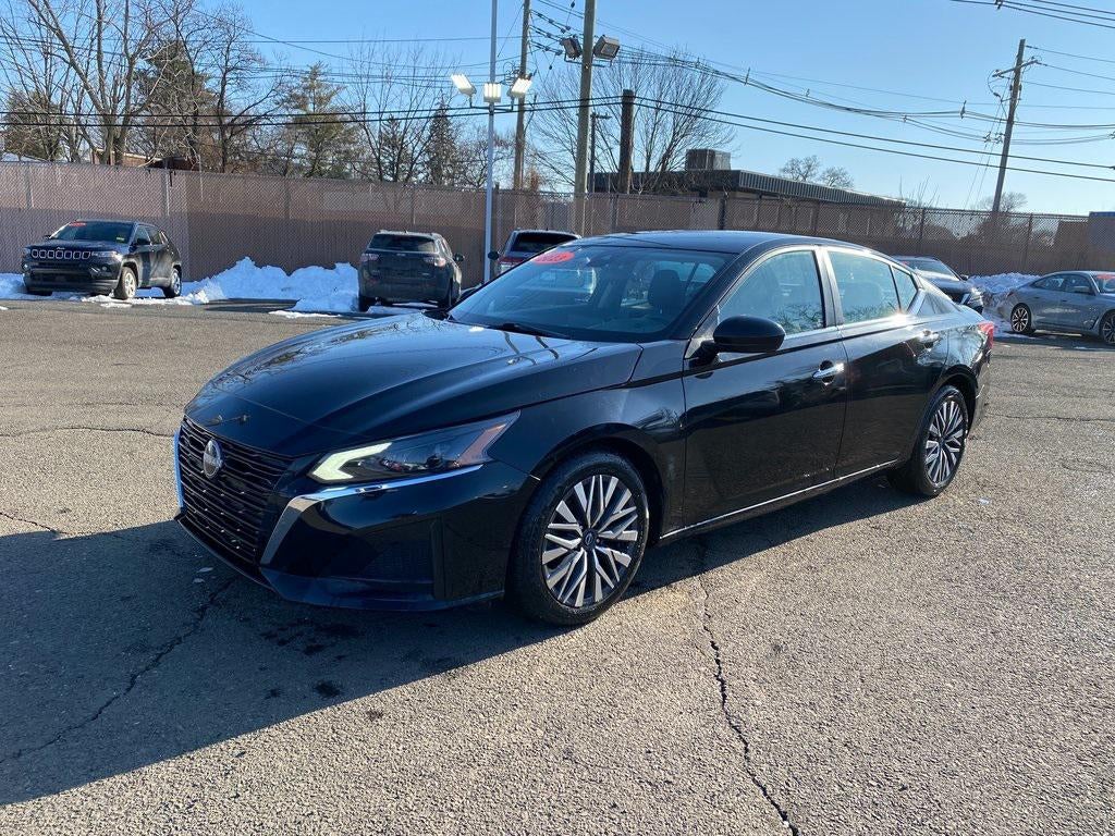 2023 Nissan Altima SV FWD