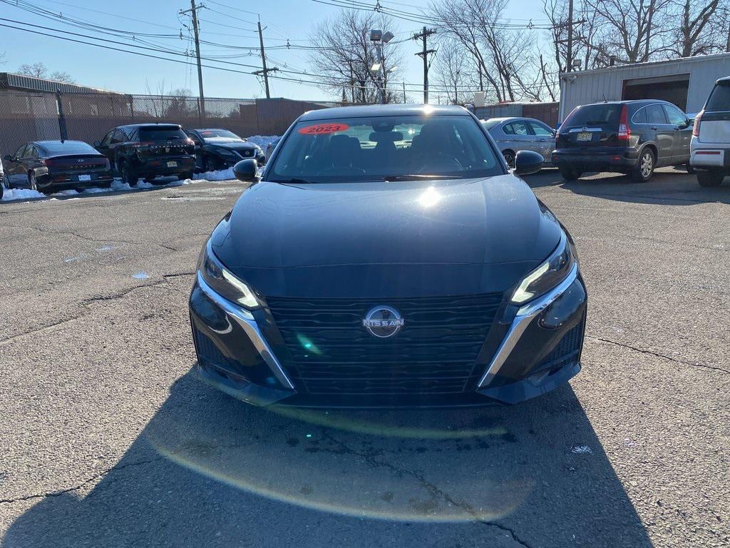 2023 Nissan Altima SV FWD