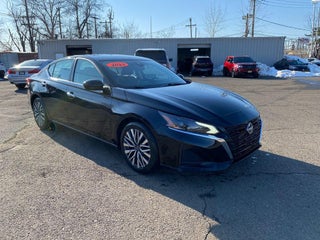 2023 Nissan Altima SV FWD