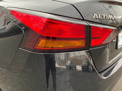 2023 Nissan Altima SV FWD