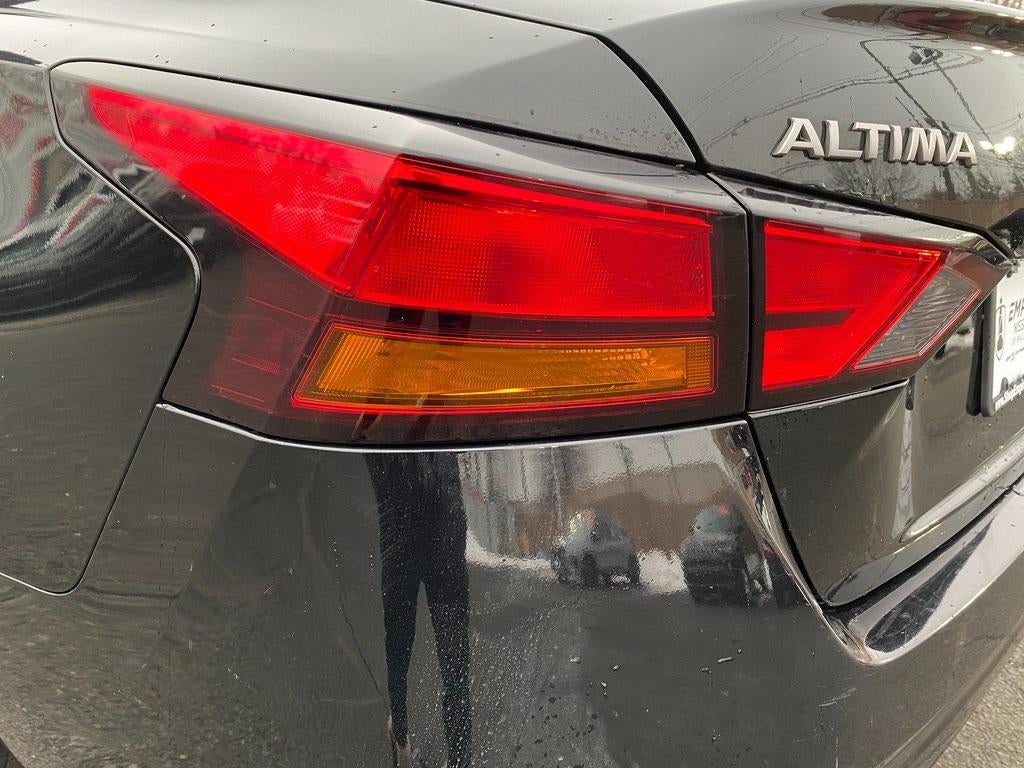 2023 Nissan Altima SV FWD