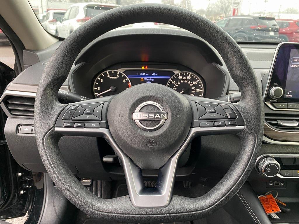 2023 Nissan Altima SV FWD