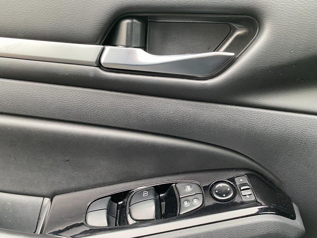 2023 Nissan Altima SV FWD