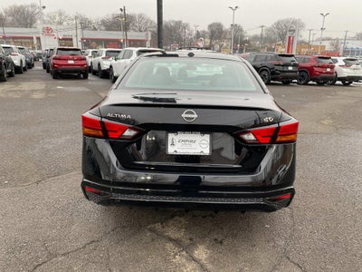 2023 Nissan Altima SV FWD