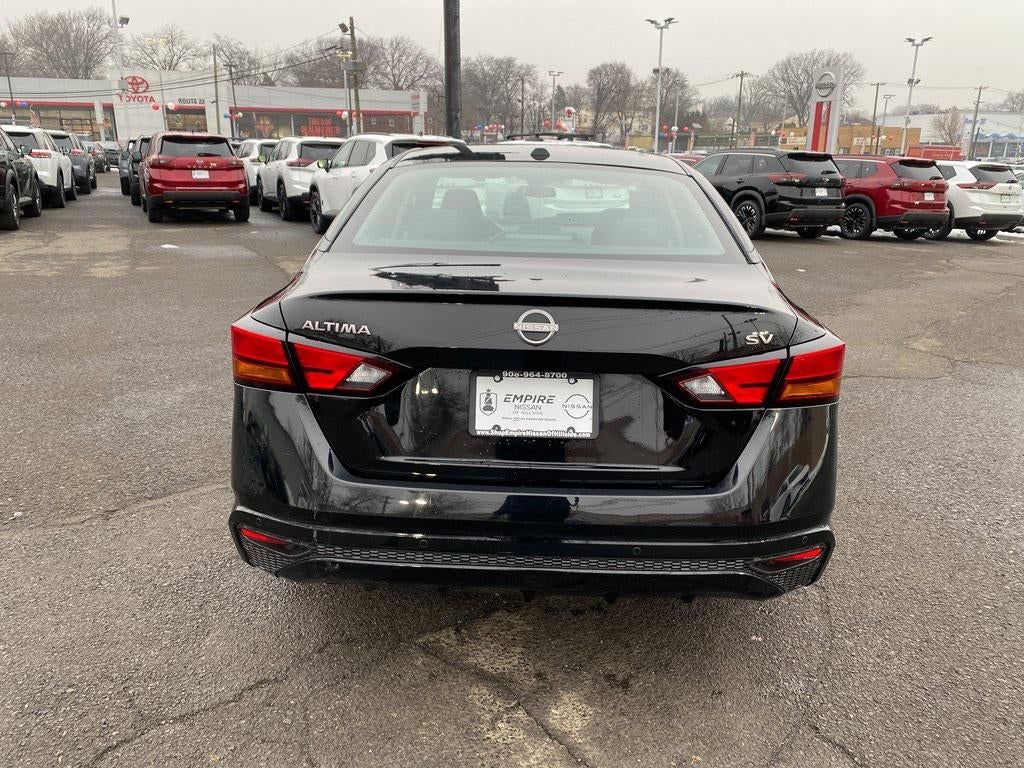 2023 Nissan Altima SV FWD