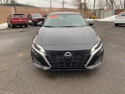 2023 Nissan Altima SV FWD